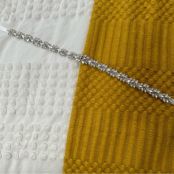 🚨SOLD🚨The Luna - Rhinestone Luxury Bridal Belt/Sash - Picture 5 of 9